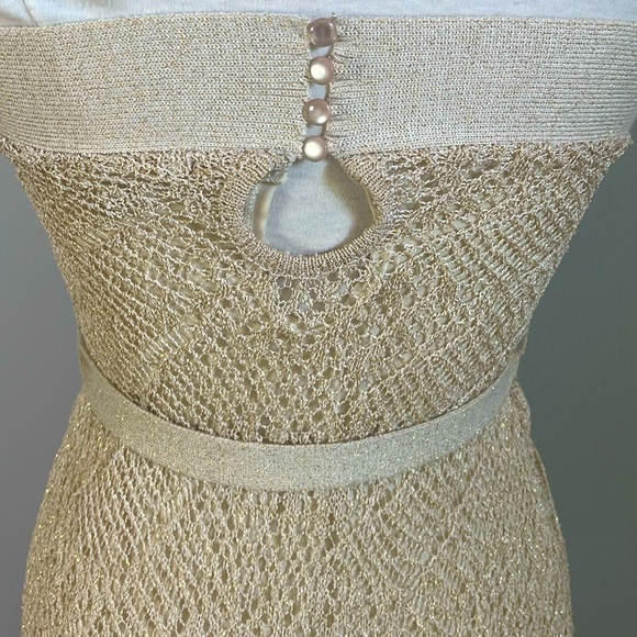 NWOT  bebe Metallic Gold Mini Crochet-Knit Halter A-Line Belted Dress, Size M - Picture 10 of 16